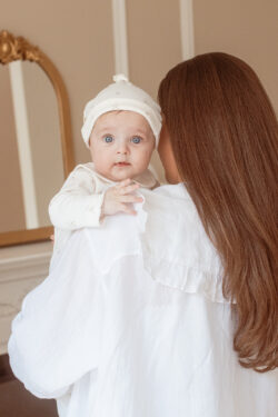 ⁦MIBEBE SIGNATURE - HAT⁩ – תמונה ⁦3⁩