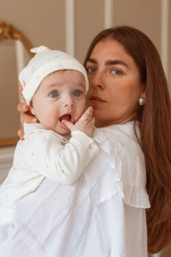 ⁦MIBEBE SIGNATURE - HAT⁩ – תמונה ⁦4⁩